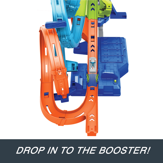 Hot Wheels Action 4-Loop Crash Out Track Set With Motorized Booster & 1:64 Scale Toy Car